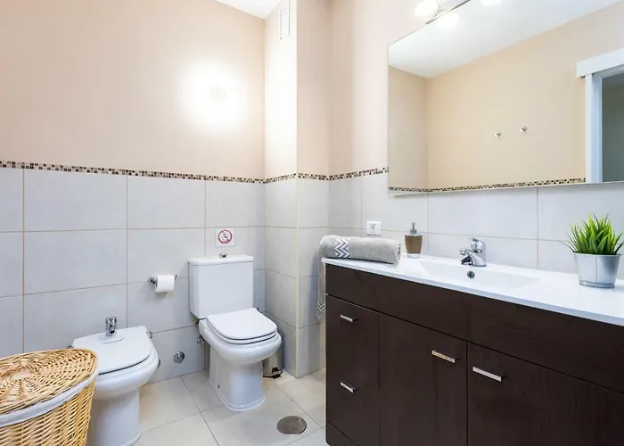 Home2book Stunning Ocean Views Pool 度假居 Radazul