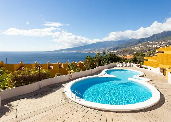 בית נופש Home2book Stunning Ocean Views Pool