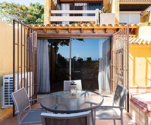 Home2book Stunning Ocean Views Pool בית נופש