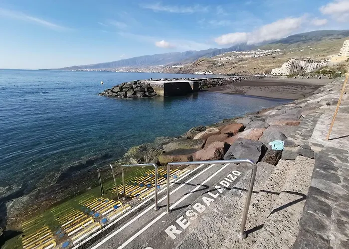 度假居 Home2book Stunning Ocean Views Pool *